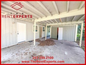 2472 Morningside Dr in Mobile, AL - Building Photo - Building Photo