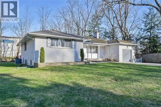 112 Academy St in Hamilton, ON - Building Photo - Building Photo