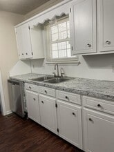 1208 Essex Ln in Sherwood, AR - Building Photo - Building Photo