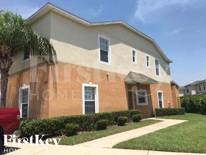 4196 Winding Vine Dr in Lakeland, FL - Building Photo