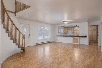 3660 Regius Ave in North Pole, AK - Building Photo - Building Photo