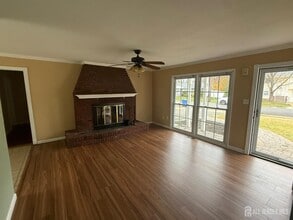 30 Forest Park Terrace in Monroe Township, NJ - Building Photo - Building Photo