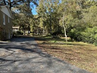 1897 Englewood Way SW in Snellville, GA - Foto de edificio - Building Photo