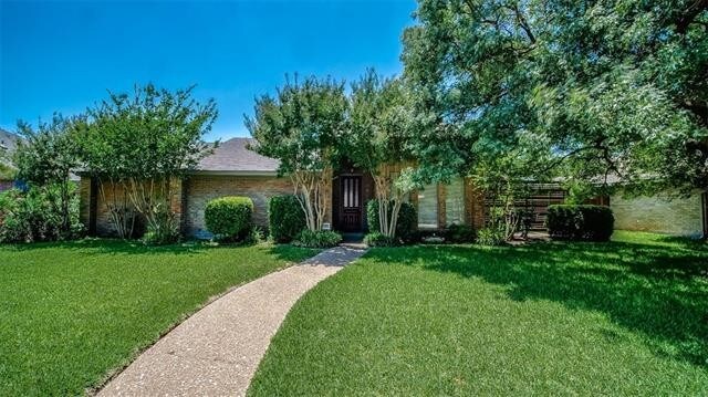 2013 Stain Glass Dr, Unit 5 in Plano, TX - Building Photo - Building Photo