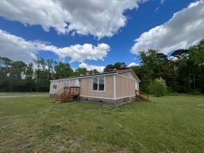 253 Chicken Ln in Salemburg, NC - Building Photo - Building Photo