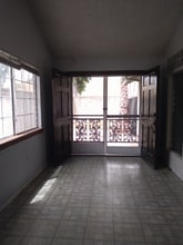 12864 Raintree Ct in Chino, CA - Foto de edificio - Building Photo