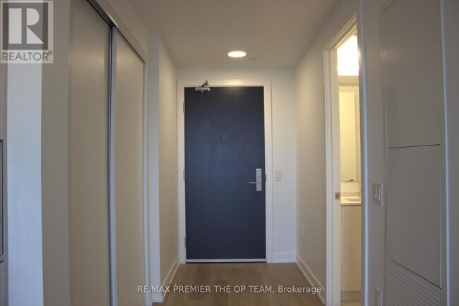 3009 Novar Rd in Mississauga, ON - Building Photo - Building Photo