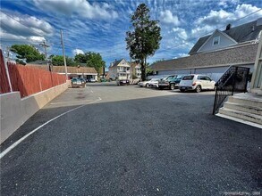 1428 North Ave in Bridgeport, CT - Foto de edificio - Building Photo