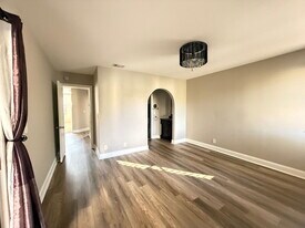 5781 N Riverside Dr in Pompano Beach, FL - Building Photo