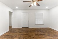 3416 Cloer Dr in Fort Worth, TX - Building Photo - Building Photo