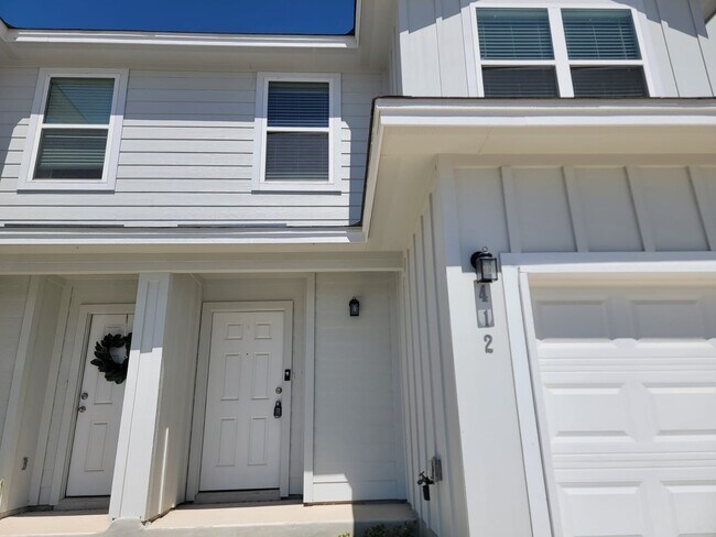 412 Abigail Aly in San Antonio, TX - Building Photo - Building Photo