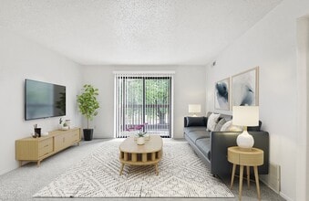 Old Monterey Apartments in Springfield, MO - Building Photo - Building Photo