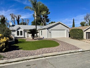 33521 Harvest Way E in Wildomar, CA - Building Photo - Building Photo