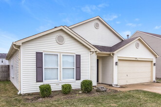 6785 W Stansbury Blvd in McCordsville, IN - Building Photo - Building Photo