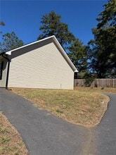 635 Ben Higgins Rd in Dahlonega, GA - Building Photo - Building Photo