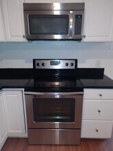 7 Autumn Leaf Dr in Nashua, NH - Building Photo - Building Photo