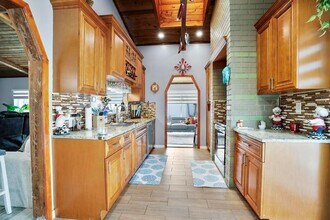 8050 NW 47th Ct in Lauderhill, FL - Building Photo - Building Photo