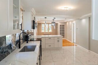 168 Oldfield Ave in Amityville, NY - Building Photo - Building Photo