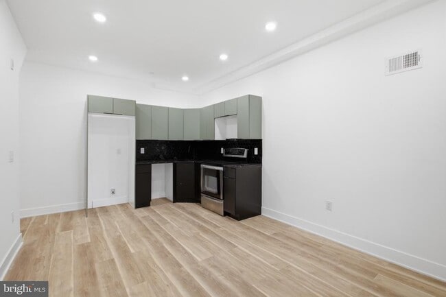 property at 349 N 62nd St