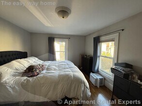10 Allen St in Somerville, MA - Building Photo - Building Photo