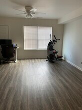 1112 King Arthur Ln, Unit B in Louisville, KY - Building Photo - Building Photo