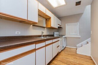 1515 W Oakdale Ave in Chicago, IL - Building Photo - Building Photo