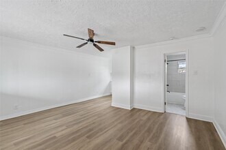 923 Knight St in Houston, TX - Building Photo - Building Photo