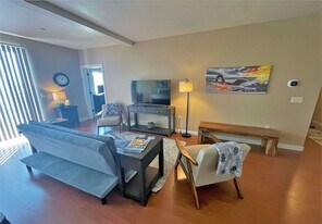 606 W S Temple St in Salt Lake City, UT - Building Photo