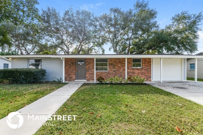 property at 2652 White Sands Dr