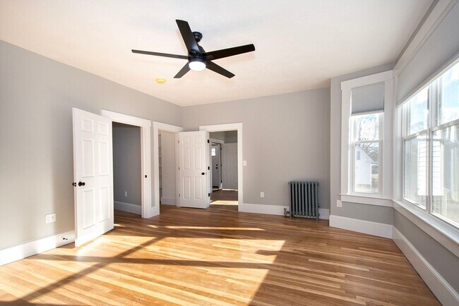 29 East Ave in Whitman, MA - Building Photo - Building Photo