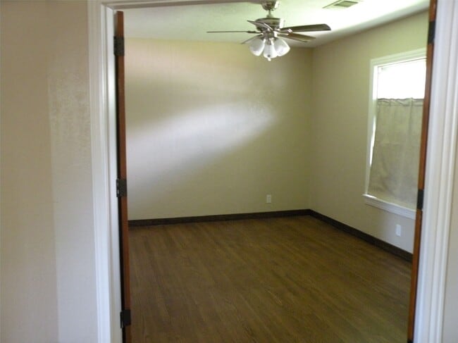 property at 319 N Hunt St