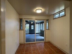 2930 River Crest Rd in Corpus Christi, TX - Building Photo - Building Photo