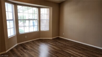 5709 Spicewood Cir in Las Vegas, NV - Building Photo - Building Photo