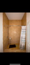 2425 Hunter St in Los Angeles, CA - Building Photo - Building Photo