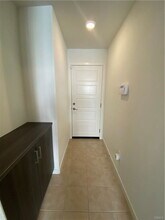 179 Cadence in Irvine, CA - Building Photo - Building Photo