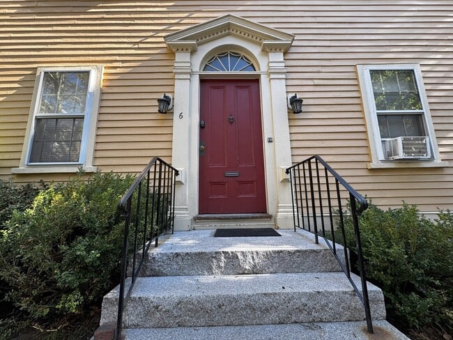 property at 6 Andrew St