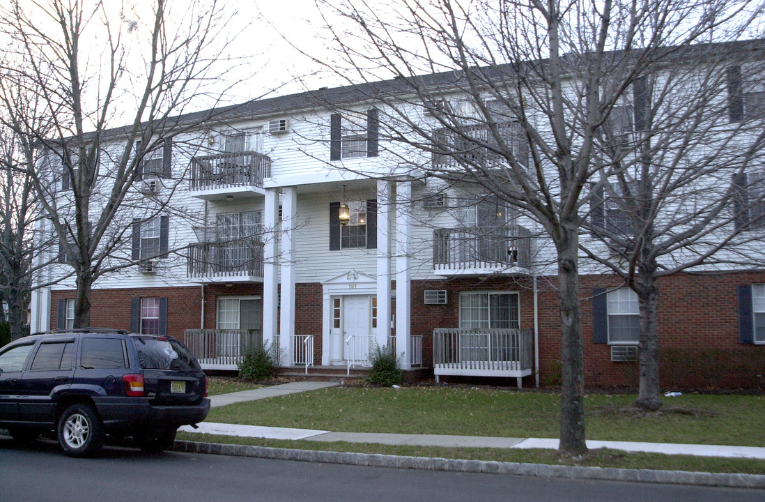 Stephens Street Apartments in Belleville, NJ - Building Photo