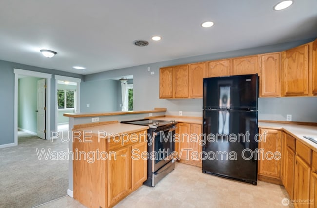 property at 1909 Guy Wetzel St