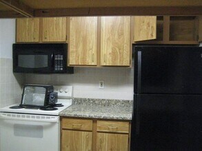 5333 Brody Dr in Madison, WI - Building Photo - Building Photo