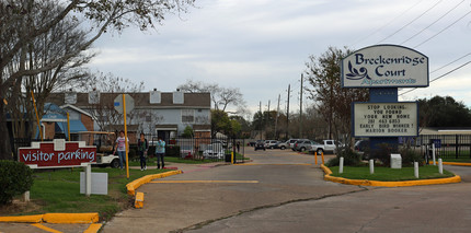 Breckenridge Court in Houston, TX - Building Photo - Building Photo