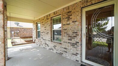 1317 N Houston St in Royse City, TX - Building Photo - Building Photo