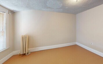 16 Templeton Pkwy in Watertown, MA - Building Photo - Building Photo