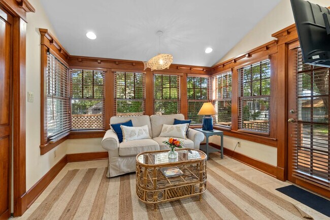 16 1/2 Carrera St in St. Augustine, FL - Building Photo - Building Photo