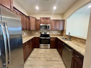 6611 Leightyn Ln in Fort Smith, AR - Building Photo - Building Photo