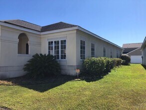 237 Dogwood Cir in Savannah, GA - Building Photo - Building Photo