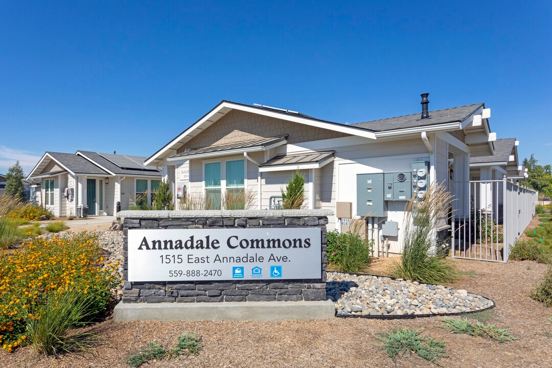 Annadale Commons in Fresno, CA - Building Photo