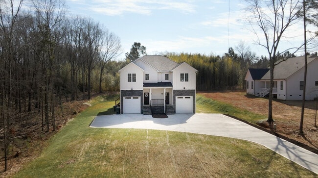 property at 555 Dallas Rd