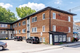 3582 Lévesque Boul O in Laval, QC - Building Photo