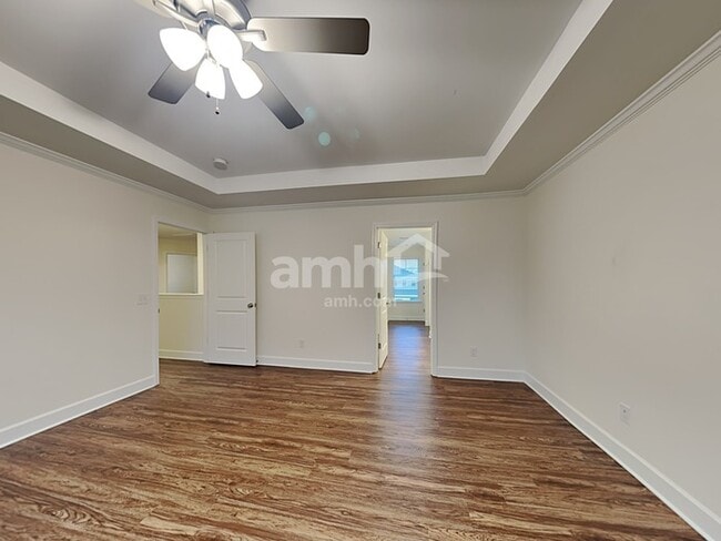 property at 3040 Esquire Dr