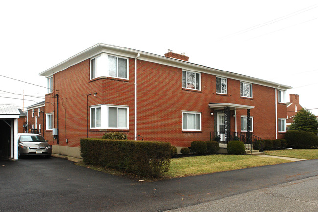 152 Breckenridge Ln in Louisville, KY - Foto de edificio - Building Photo